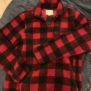Aeropostale Plaid Red and Black 1/4 Zip-Up Sherpa